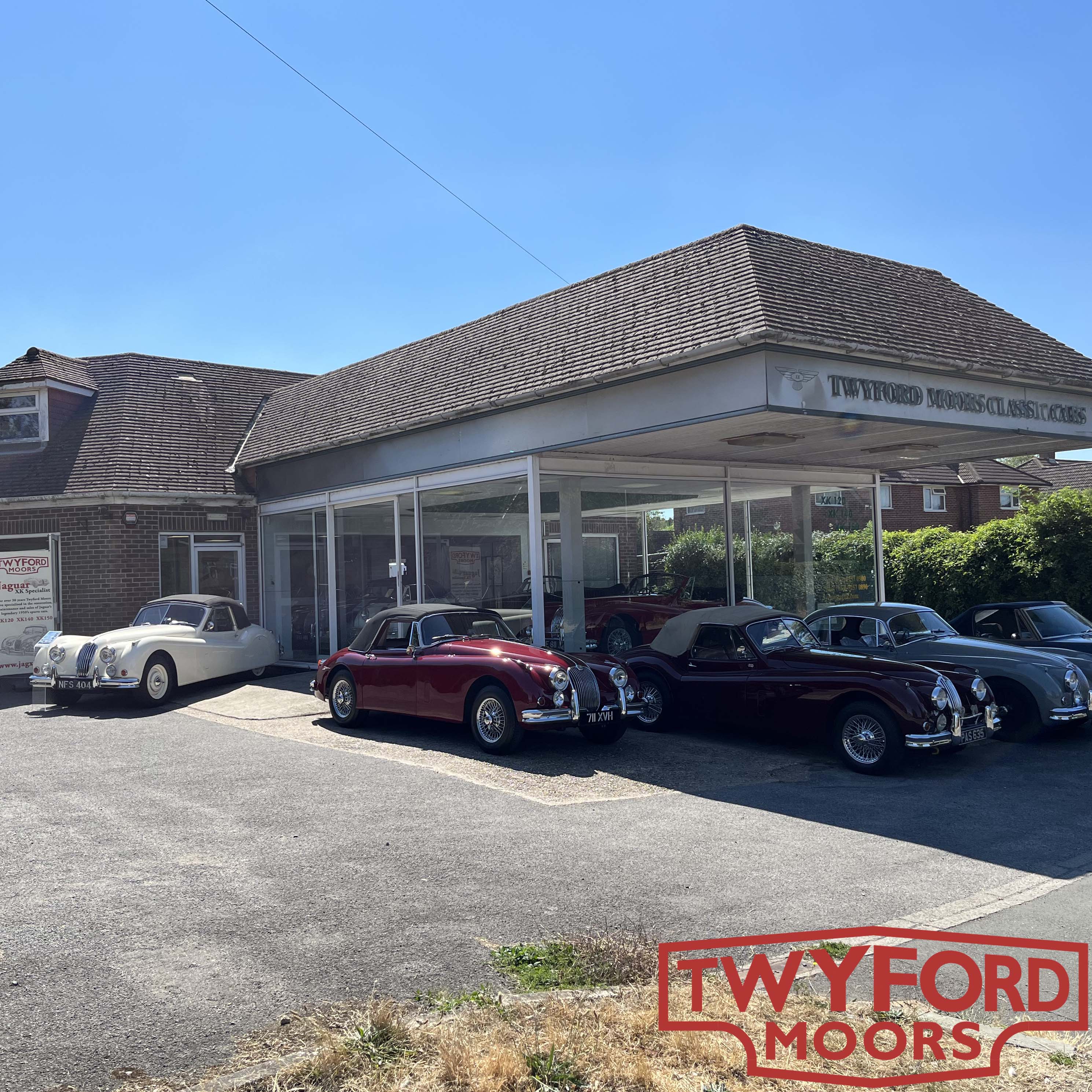 Classic Jaguar garage Hampshire