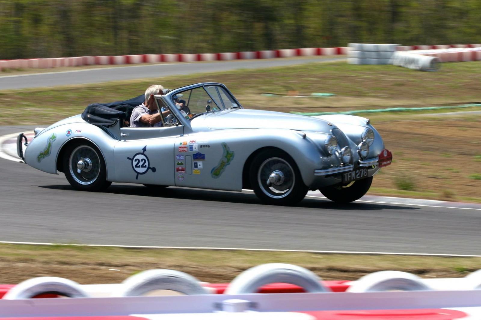 Jaguar XK120 on track