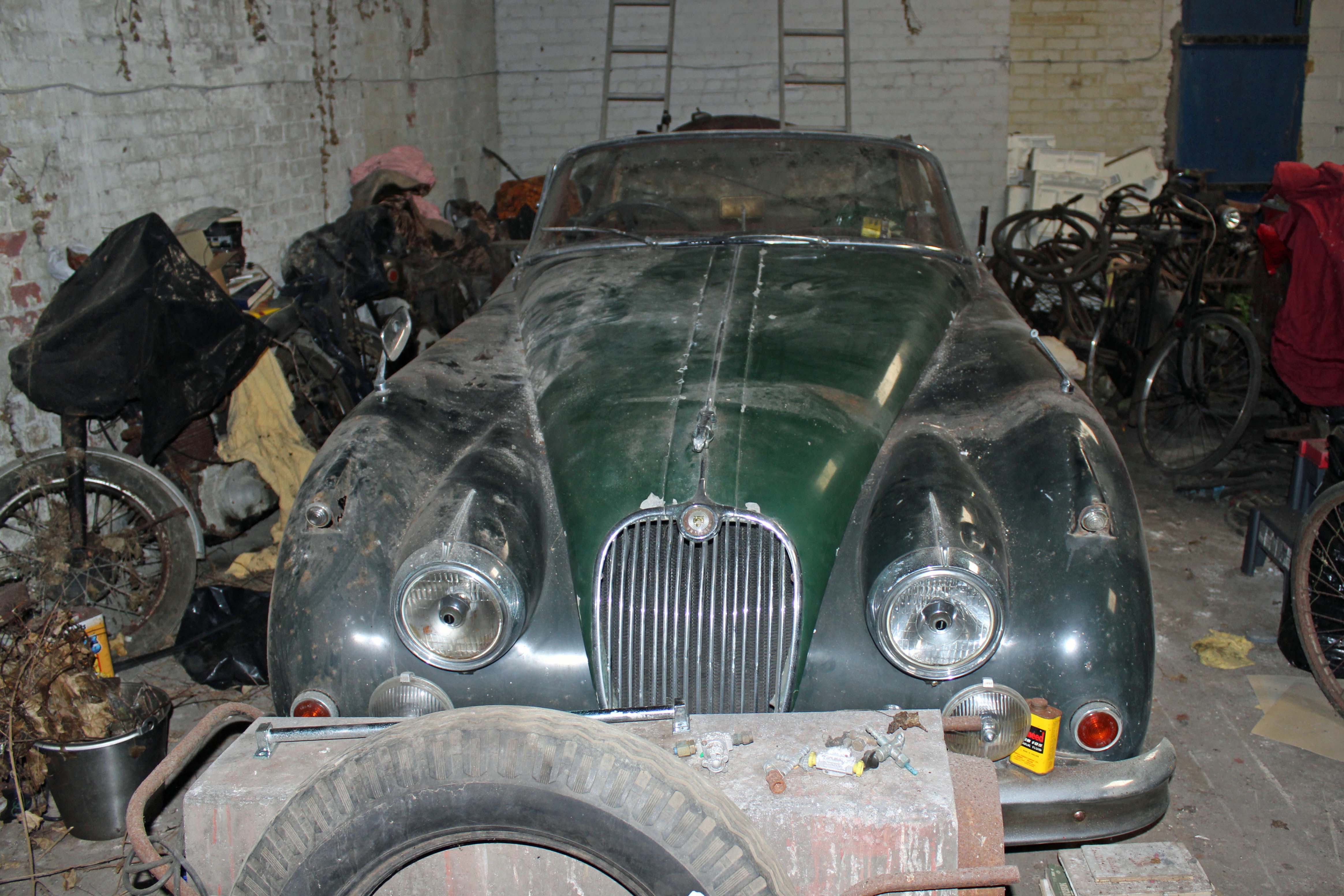 Jaguar XK150 3.8 S barn find