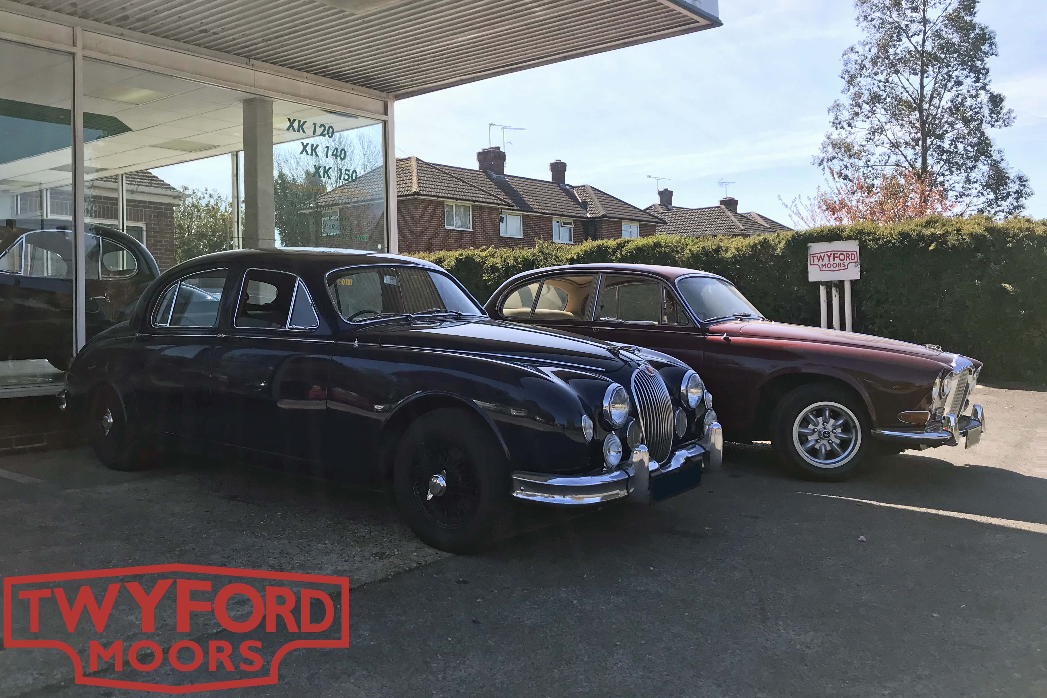 Classic Jaguar Saloons MK1 and S-Type