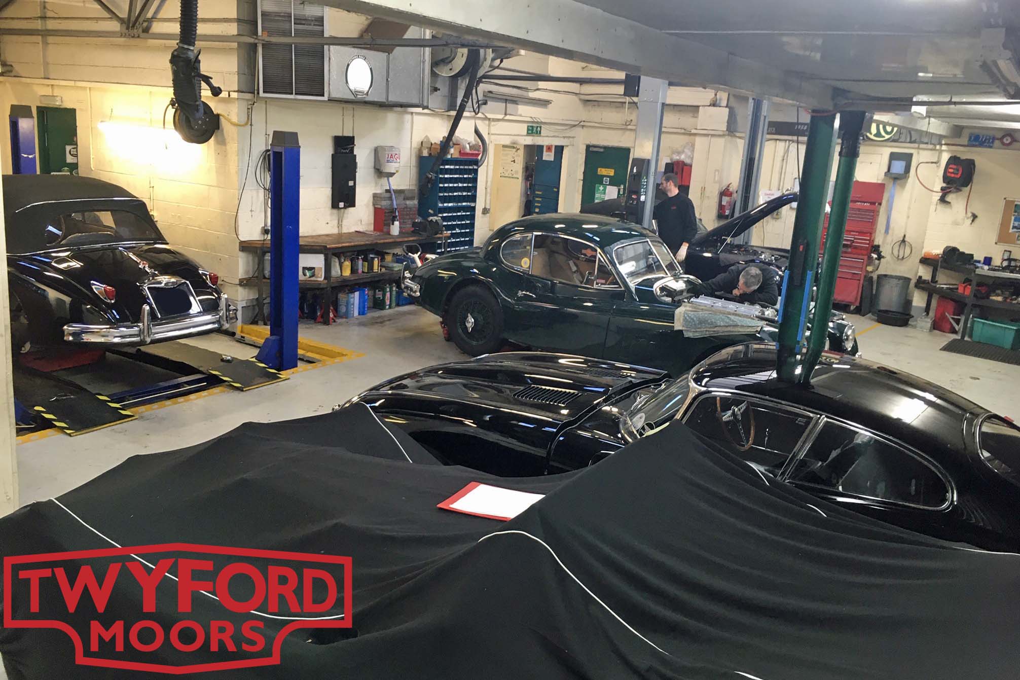 Jaguar XK servicing workshop Hampshire