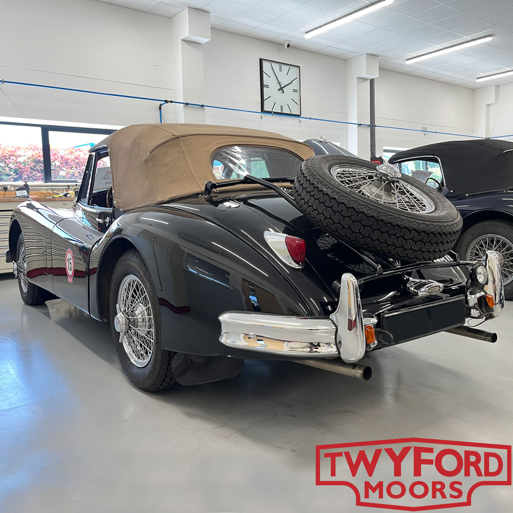 Jaguar XK140 rally car