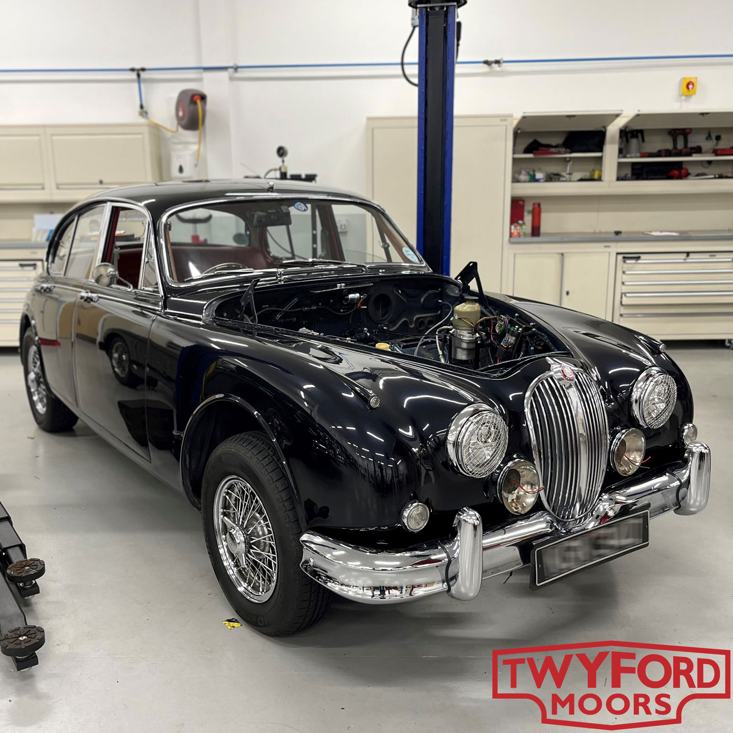 Jaguar MKII rewire and engine rebuild
