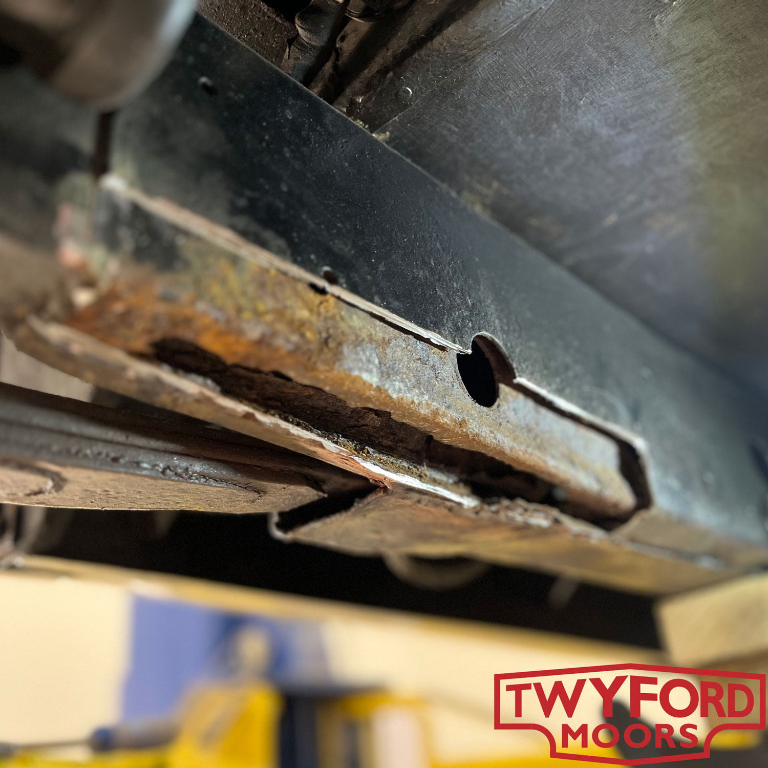 Jaguar XK120 chassis repair
