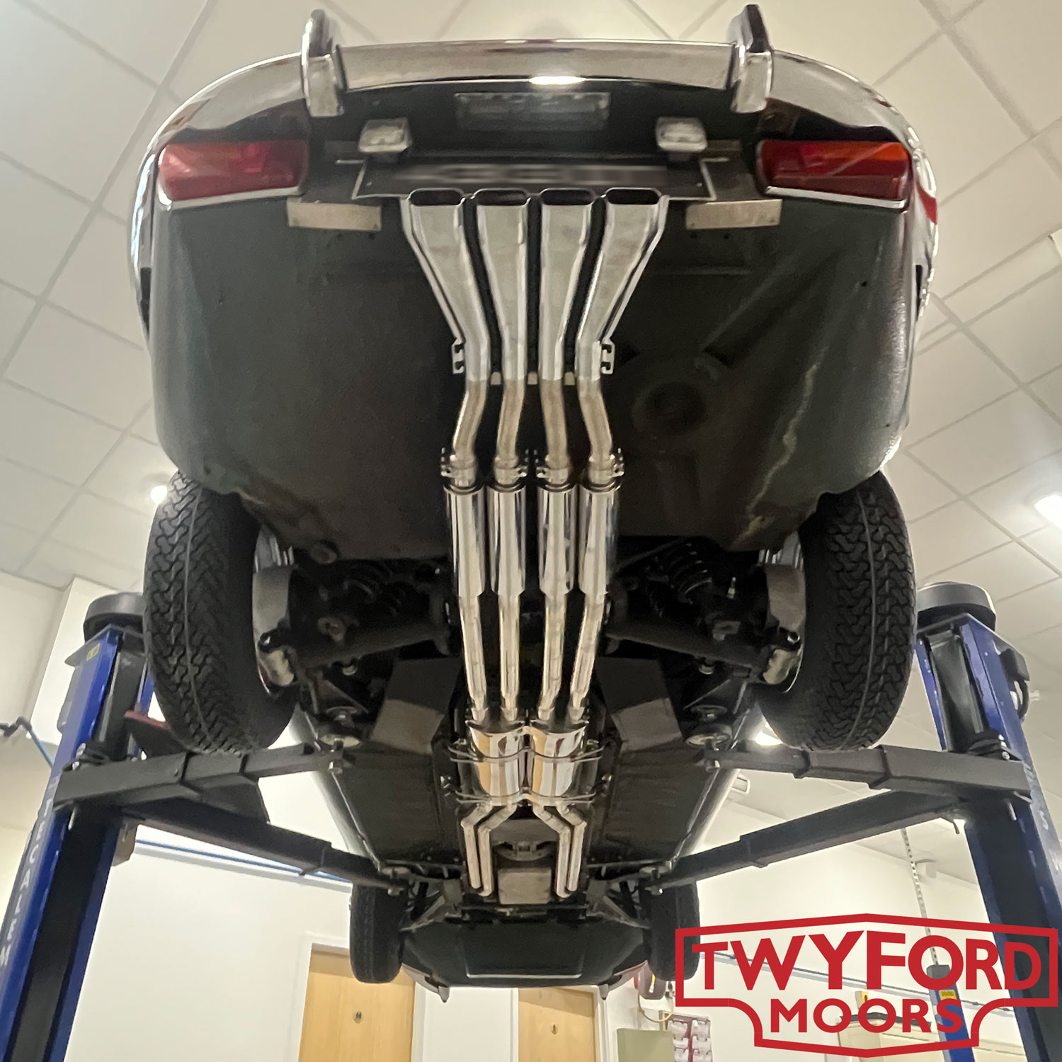 Jaguar E-Type Series 3 exhaust