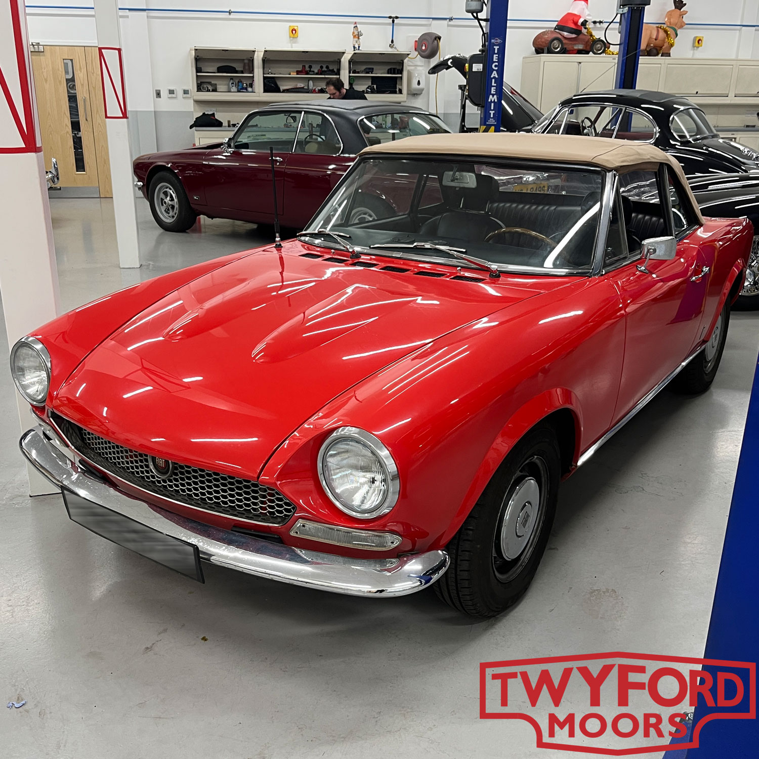 Fiat 124 Spider