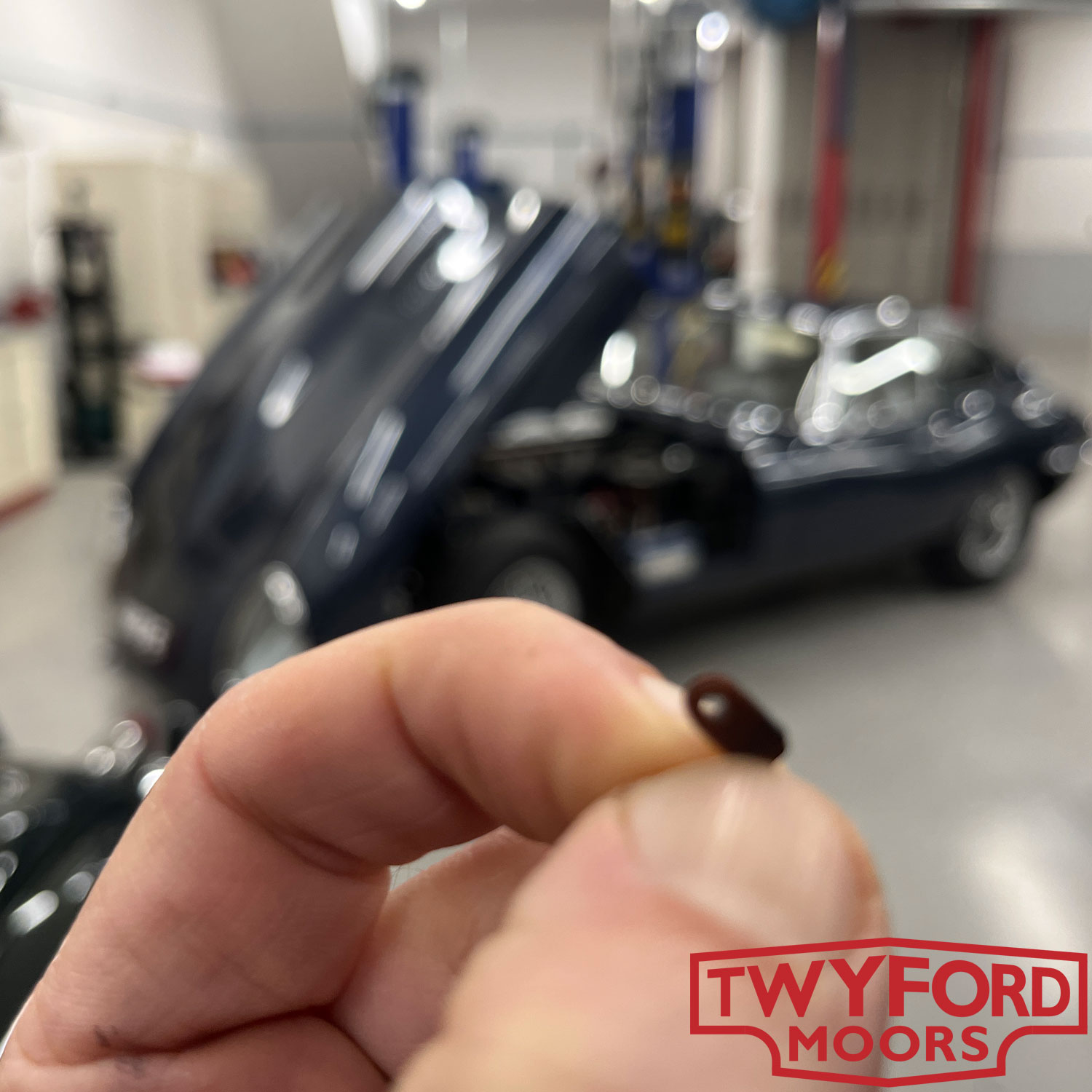 Jaguar E-Type windscreen wiper motor repair