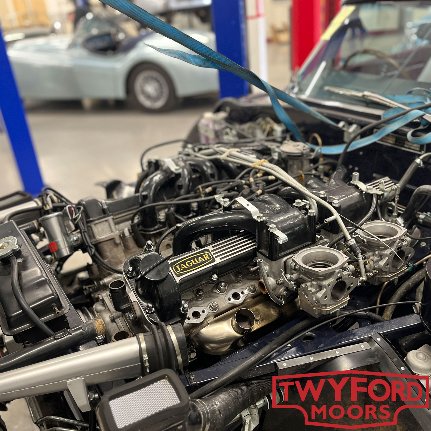 Jaguar V12 Engine