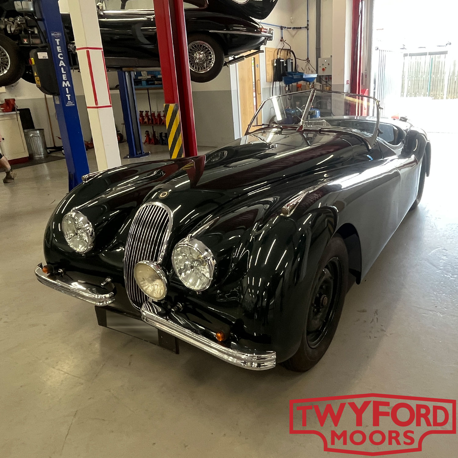 LOE3 - Jaguar XK120