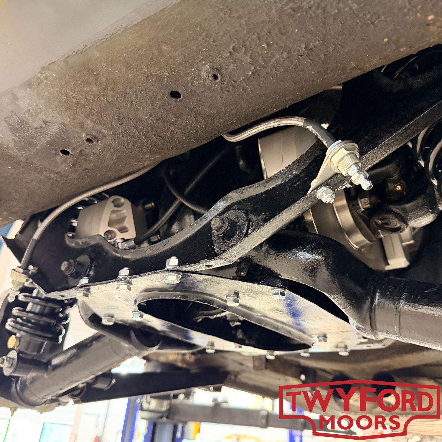 Jaguar E-Type rear brake upgrade