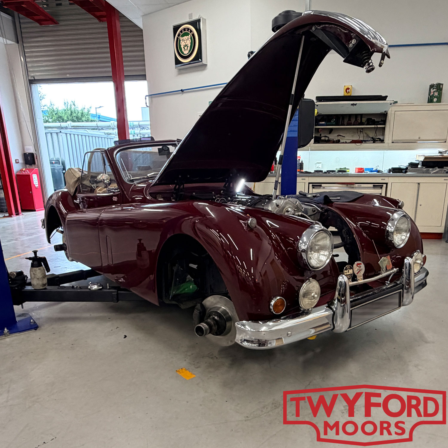 Jaguar XK140 tour preparation